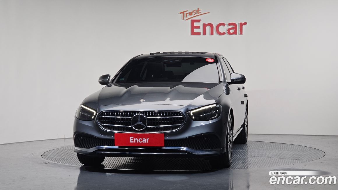 Mercedes-Benz E-Class 2021