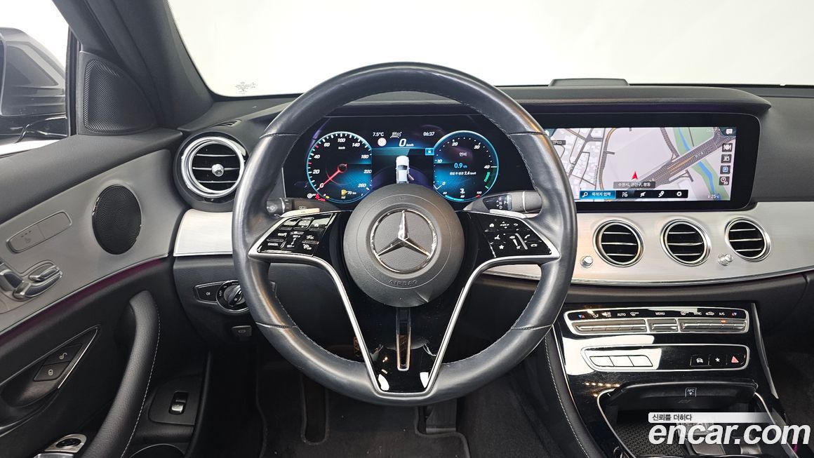 Mercedes-Benz E-Class 2021