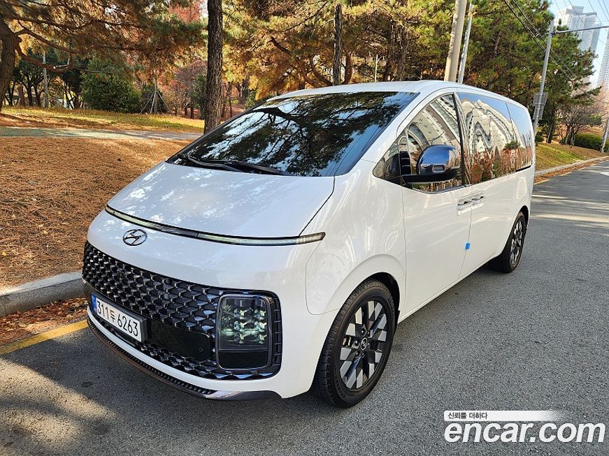 Hyundai Staria 2022