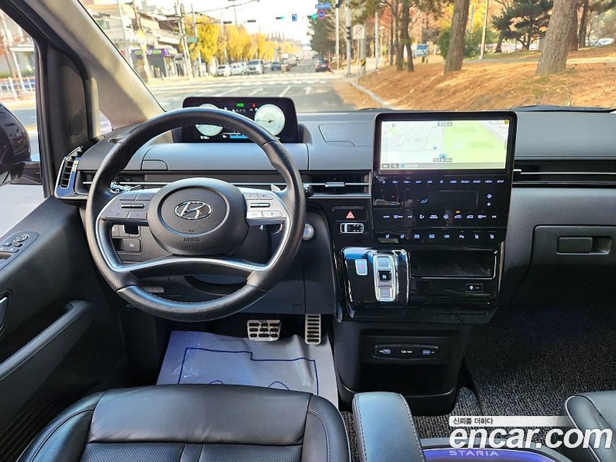 Hyundai Staria 2022