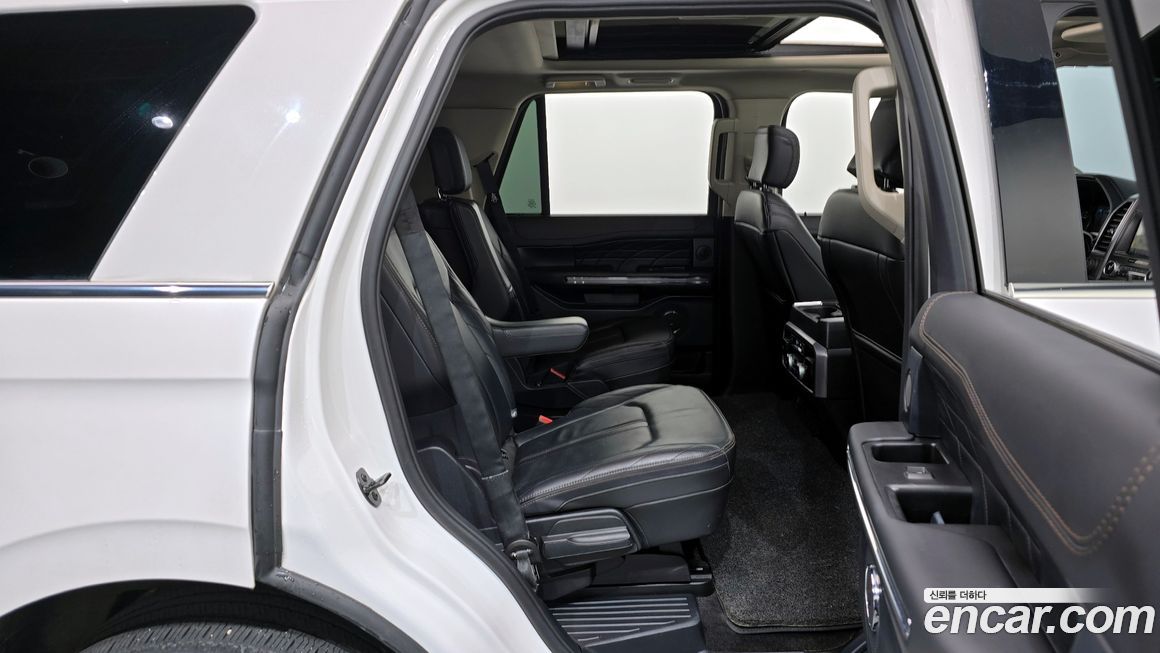 Ford Expedition 2021