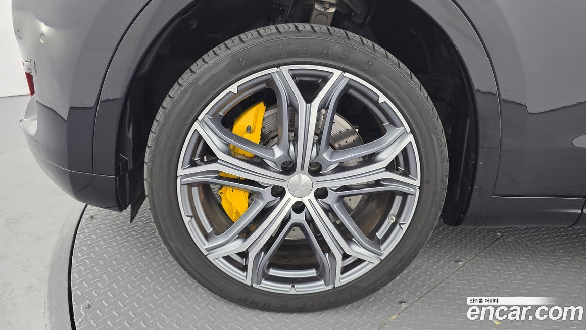 Maserati Levante 2019