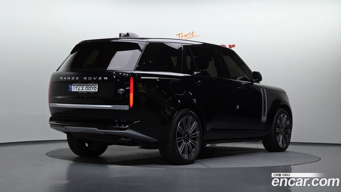 Land Rover Range Rover 2023