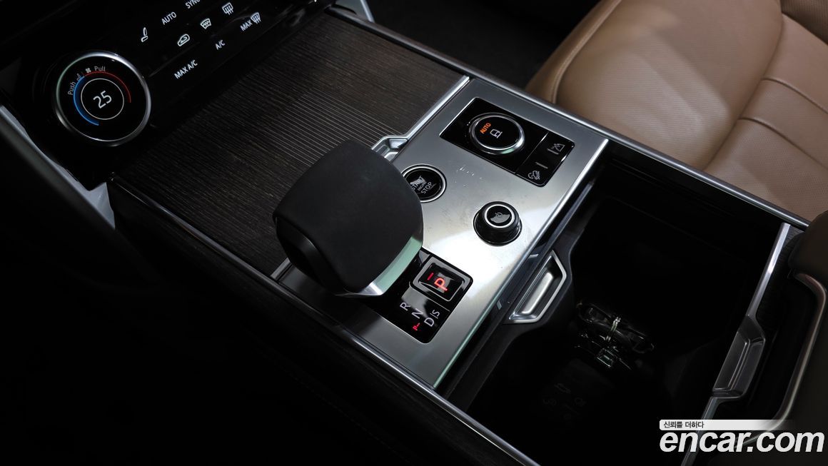 Land Rover Range Rover 2023