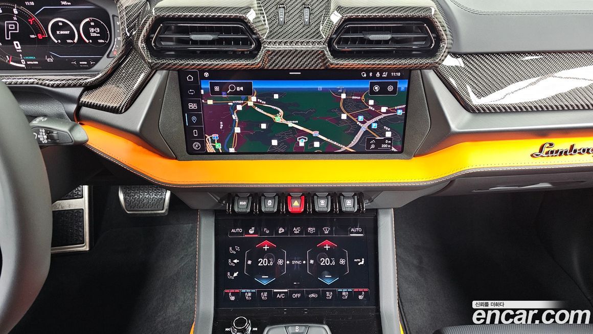 Lamborghini Urus 2025