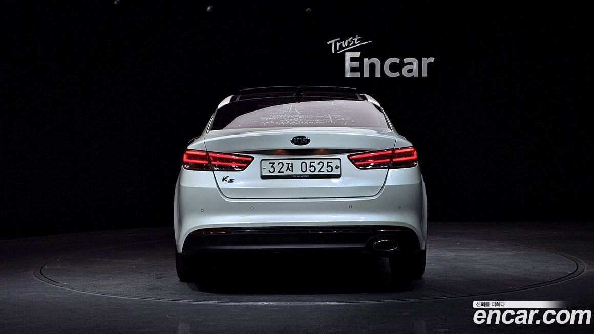 Kia K5 2016