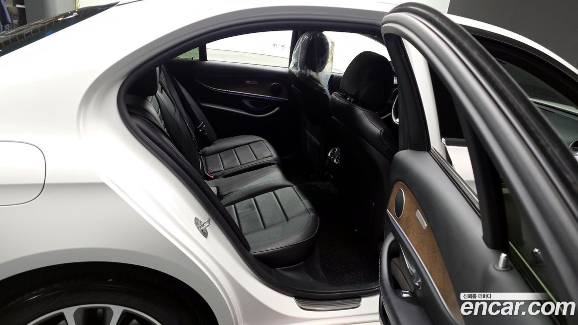 Mercedes-Benz E-Class 2018