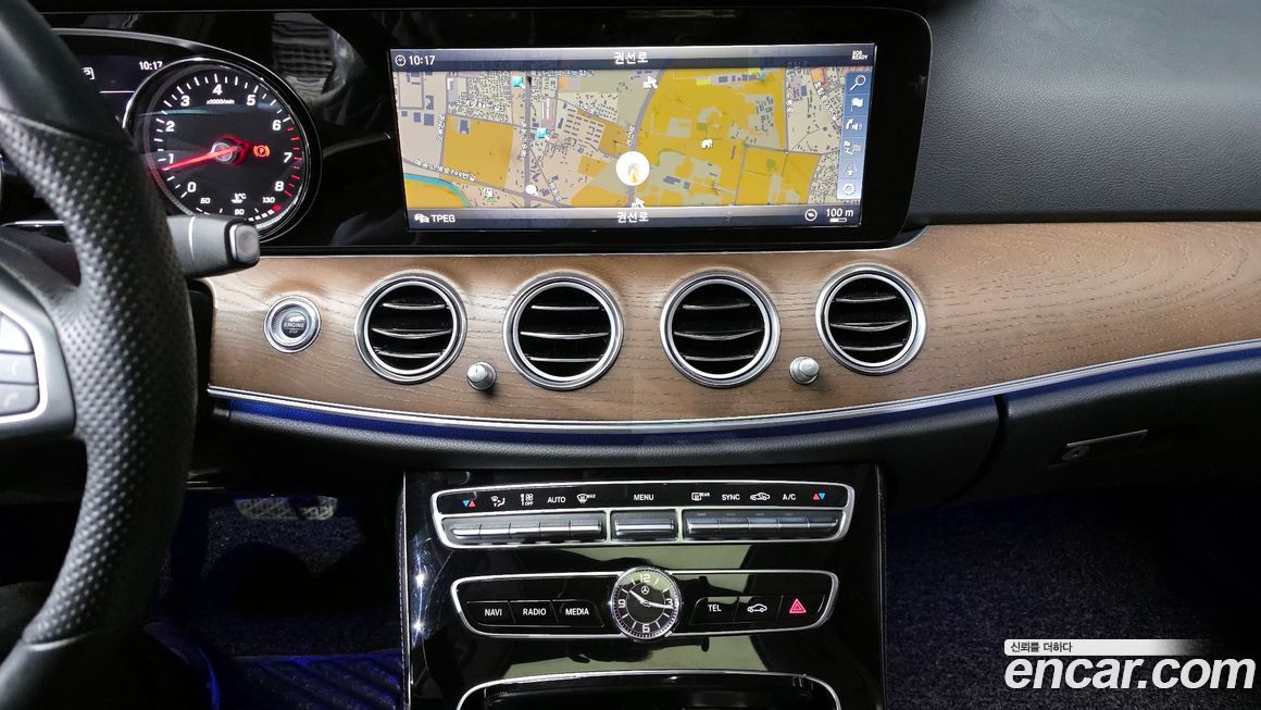 Mercedes-Benz E-Class 2018