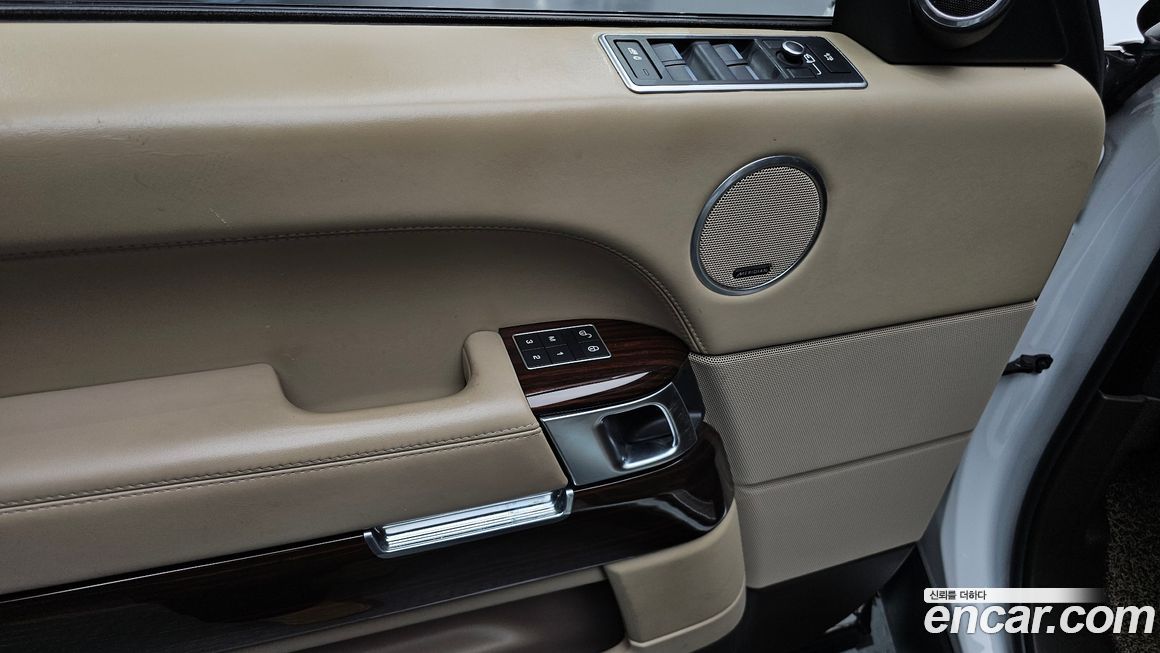 Land Rover Range Rover 2016