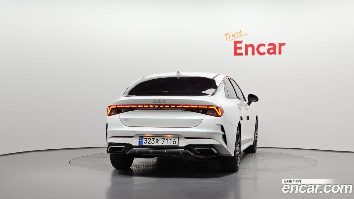 Kia K5 2023
