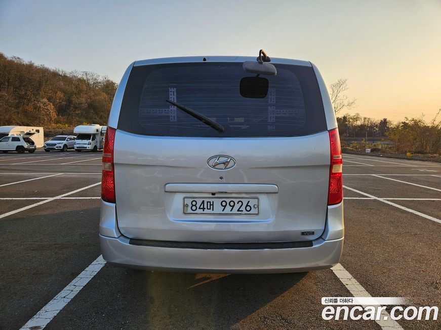 Hyundai Starex 2010
