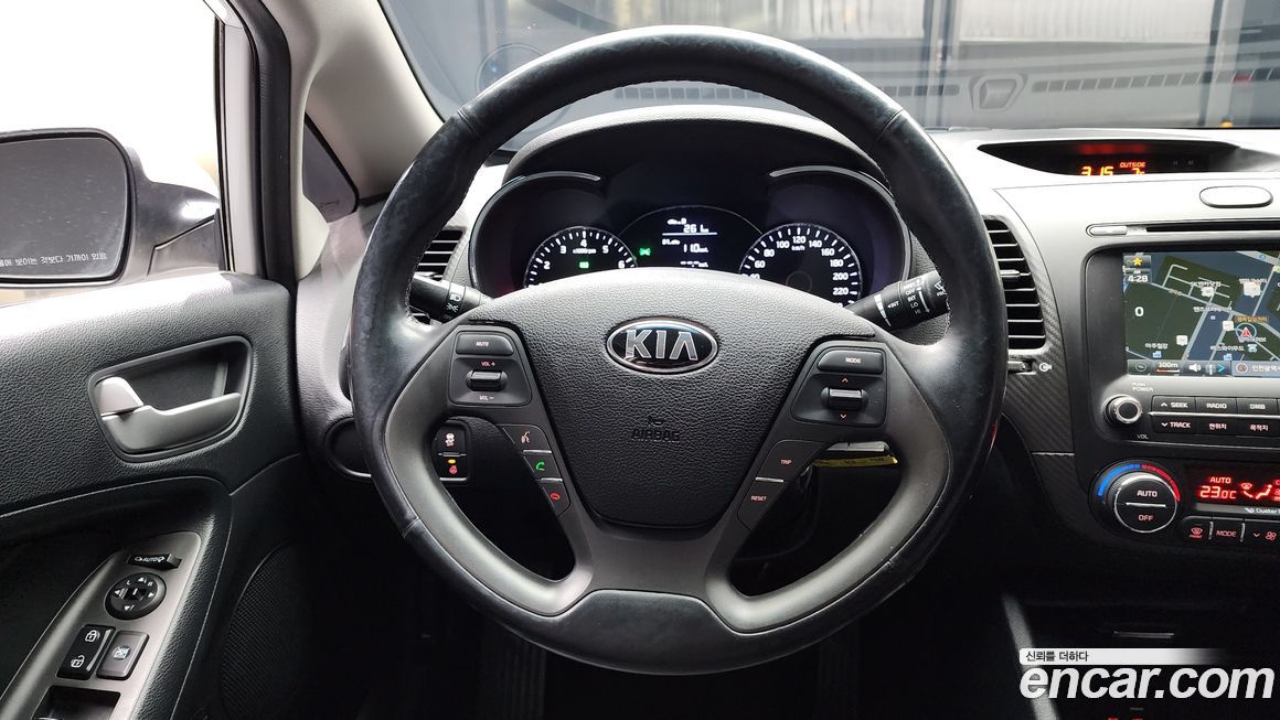 Kia K3 2015