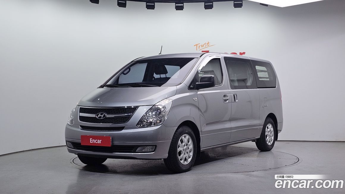 Hyundai Starex 2016
