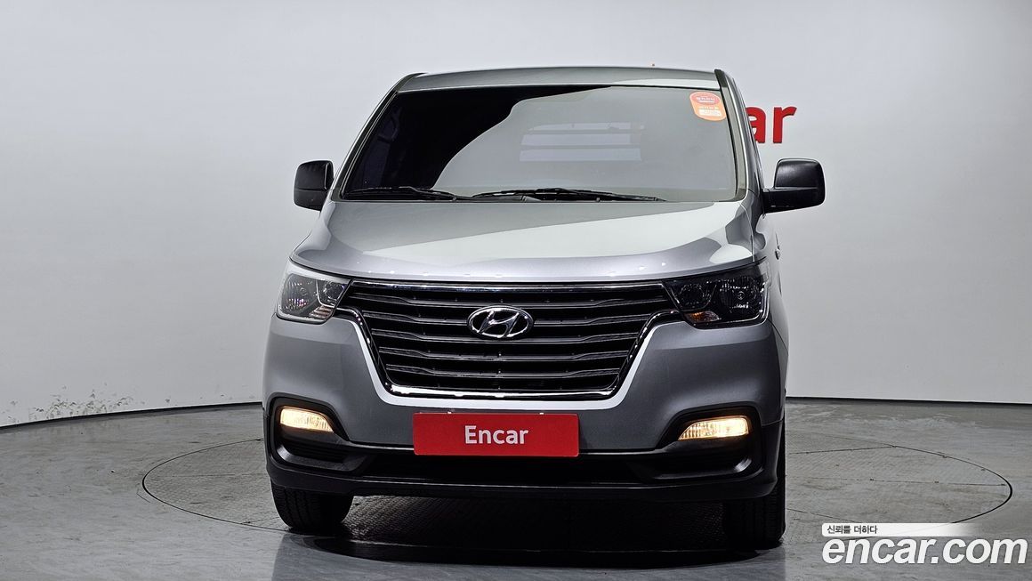 Hyundai Starex 2018