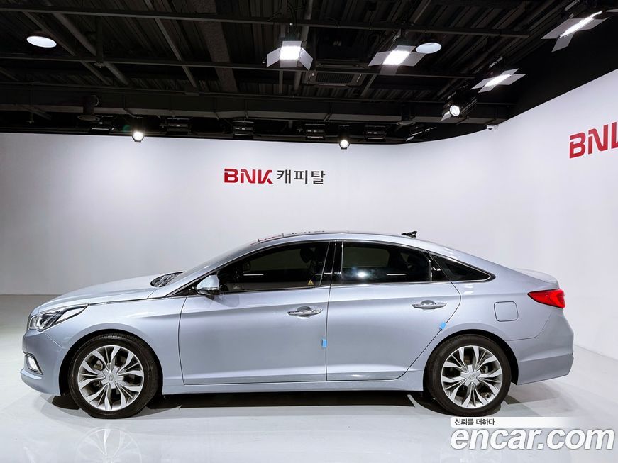 Hyundai Sonata 2015