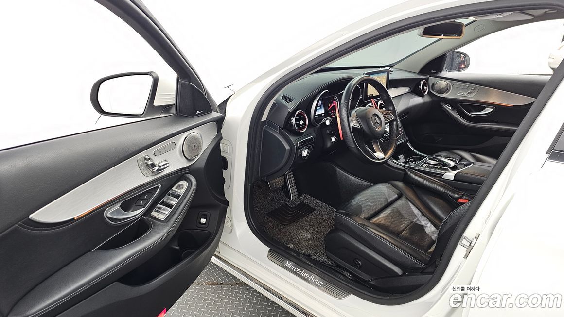 Mercedes-Benz C-Class 2016