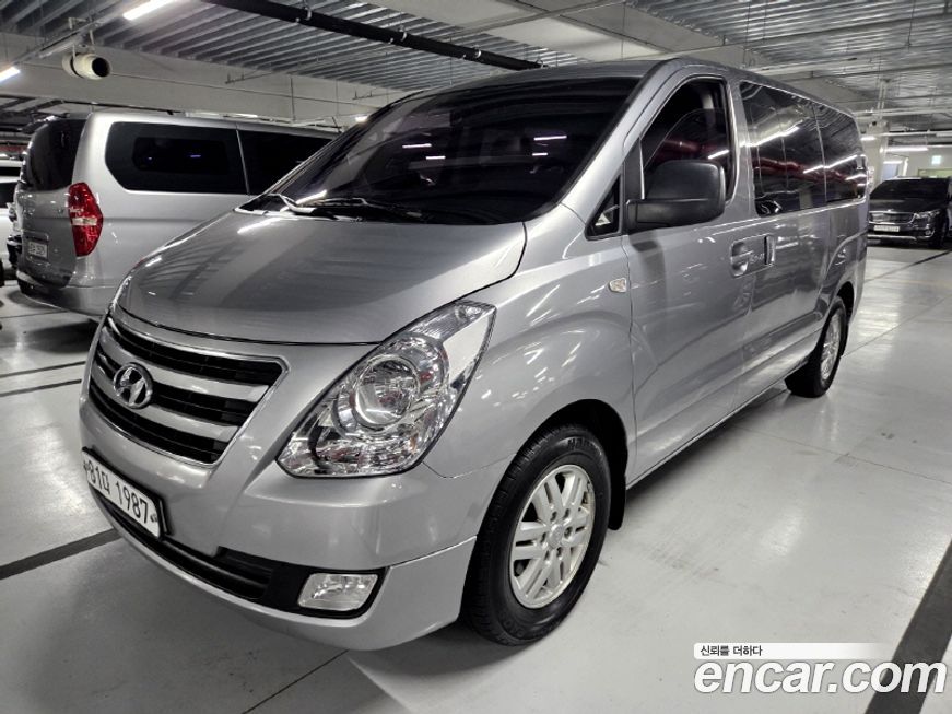 Hyundai Starex 2018