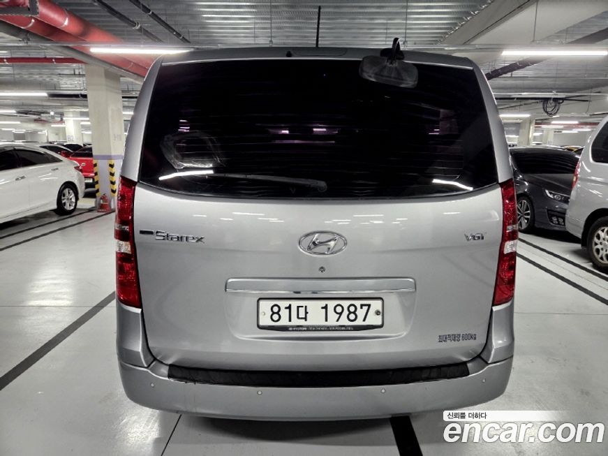 Hyundai Starex 2018