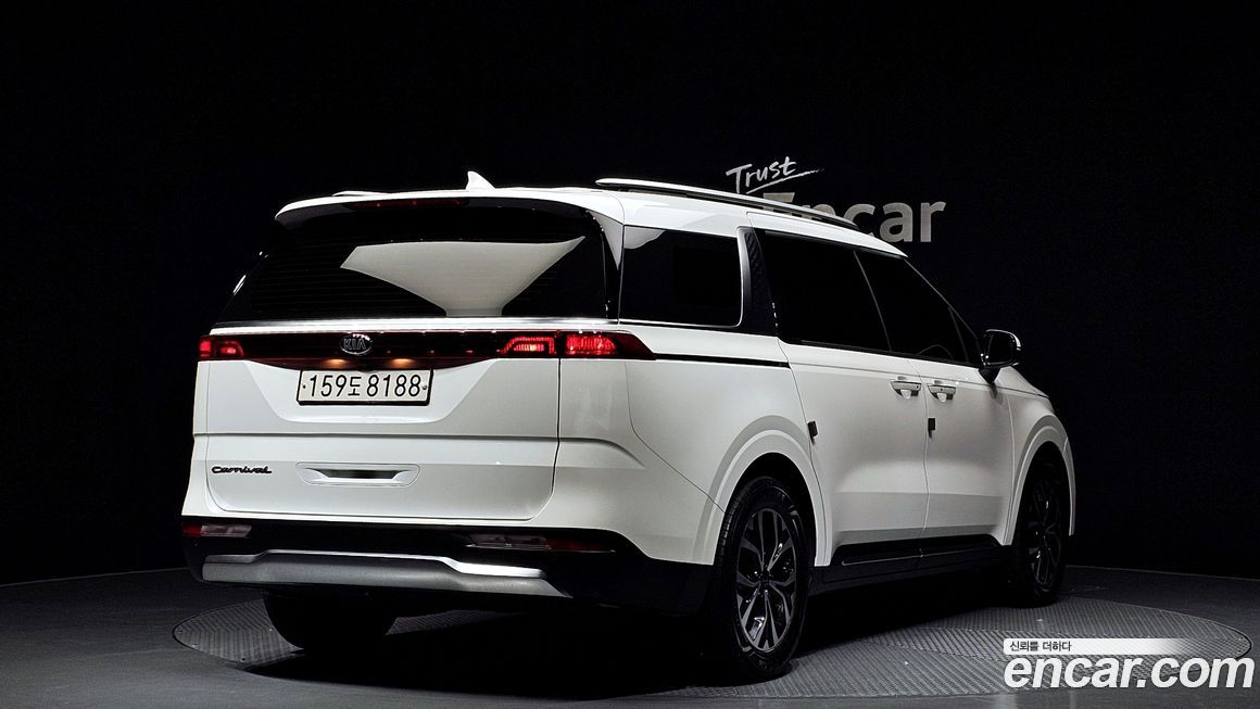 Kia Canival 2021