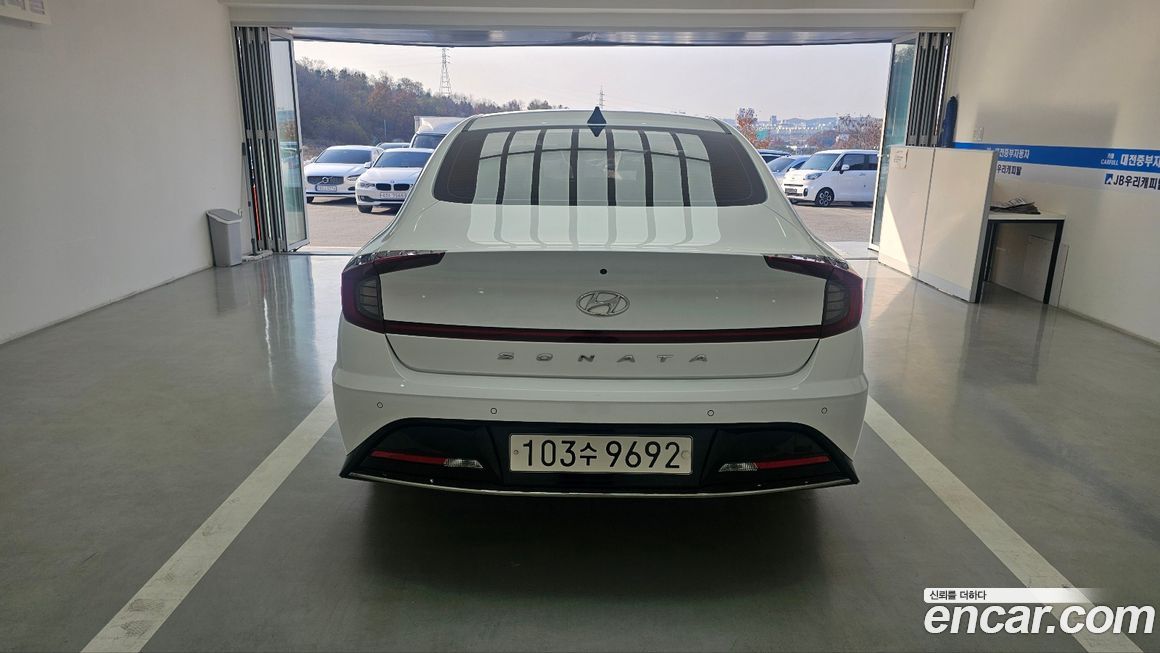 Hyundai Sonata 2022
