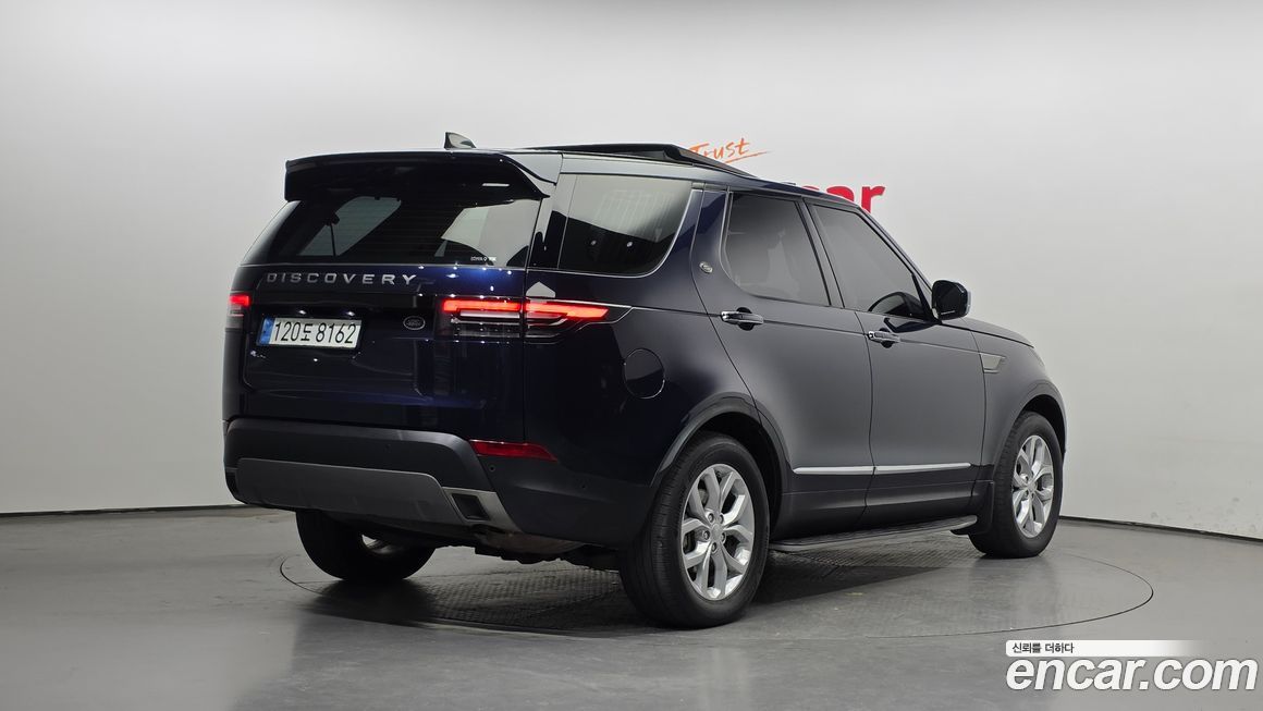 Land Rover Discovery 2019