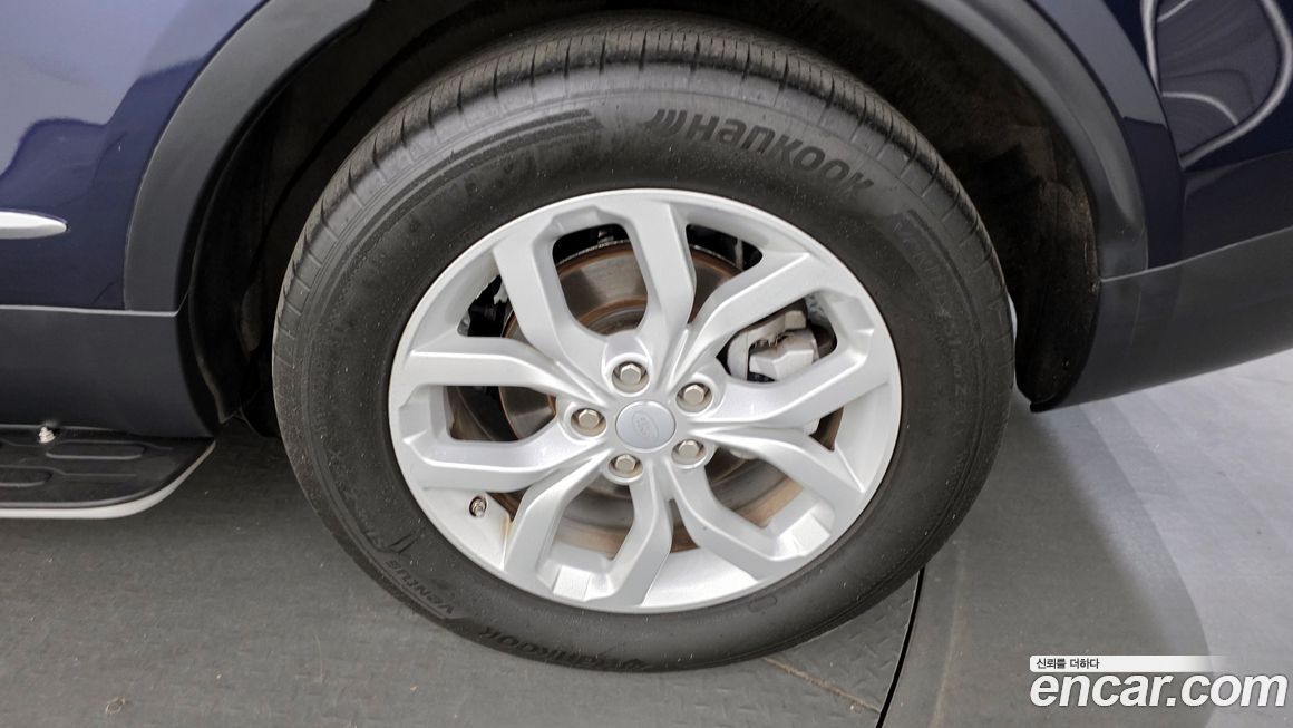 Land Rover Discovery 2019