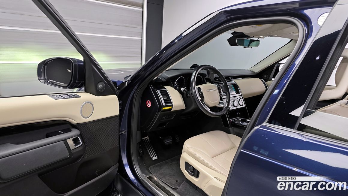 Land Rover Discovery 2019