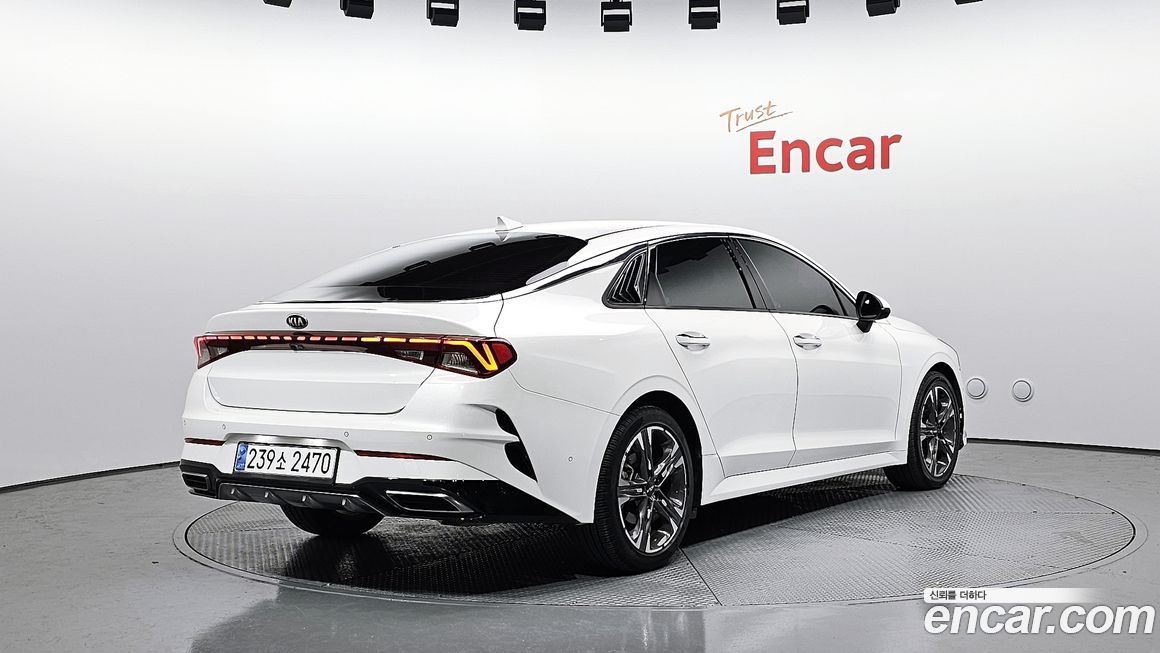 Kia K5 2021
