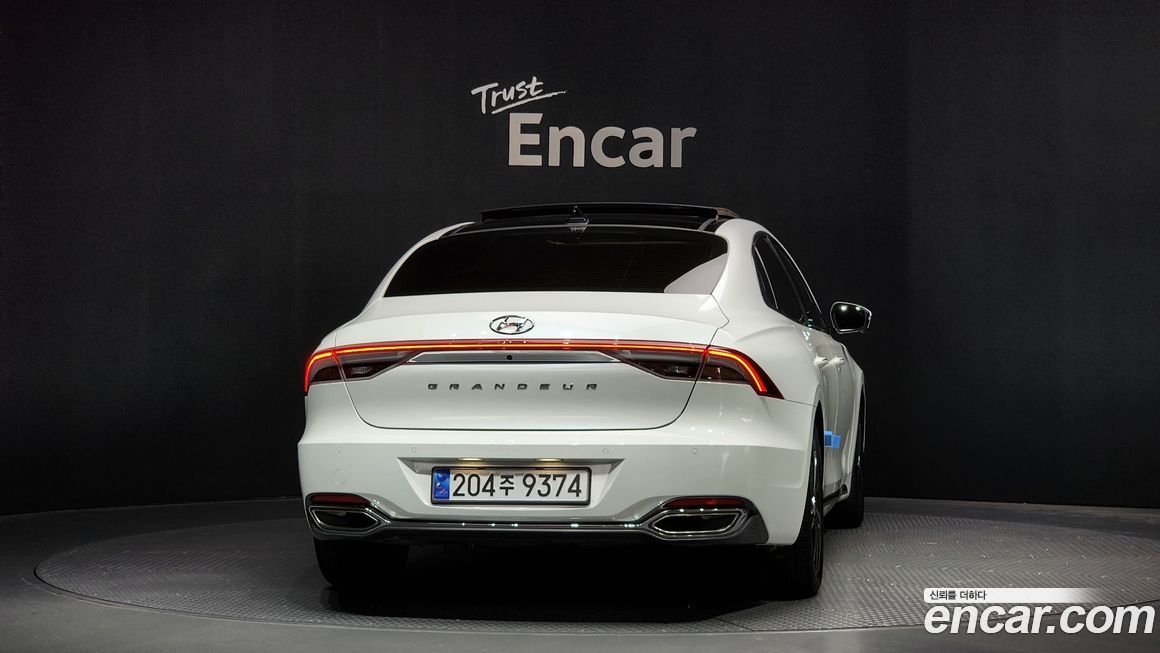 Hyundai Grandeur 2022