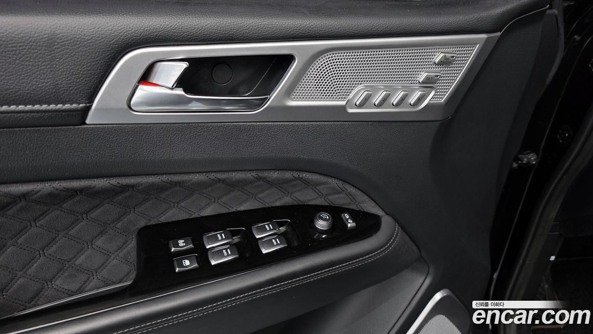 KG_Mobility_Ssangyong Rexton 2021