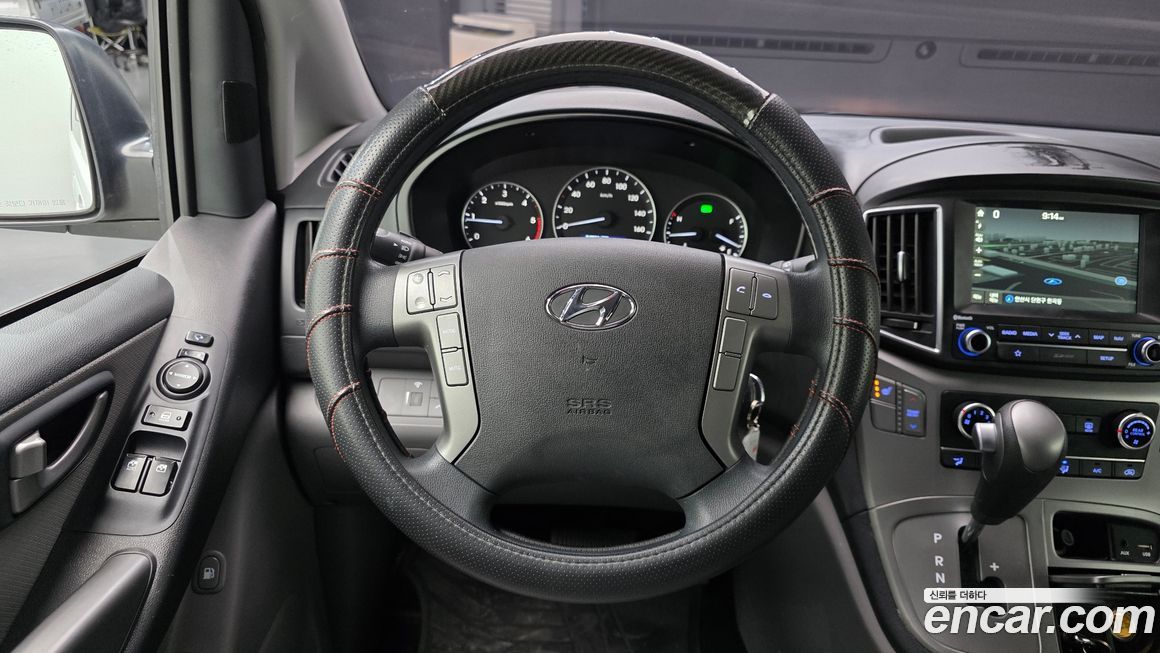 Hyundai Starex 2019