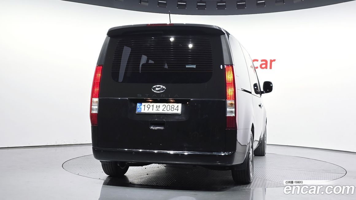Hyundai Staria 2023