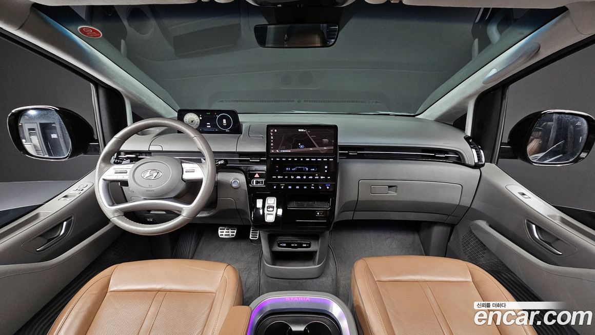 Hyundai Staria 2023
