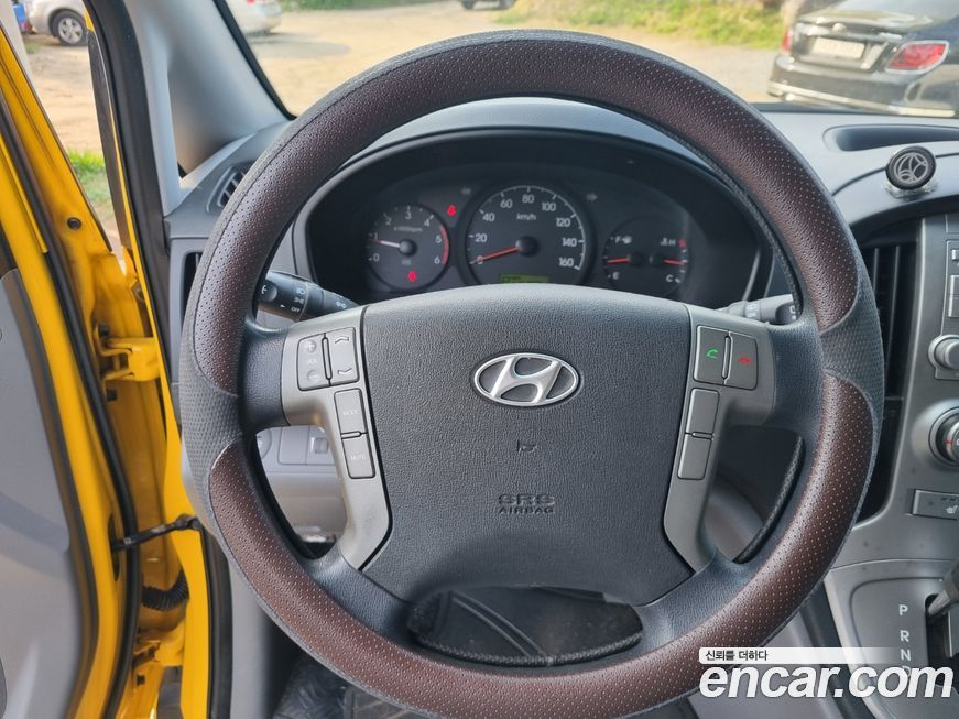 Hyundai Starex 2015