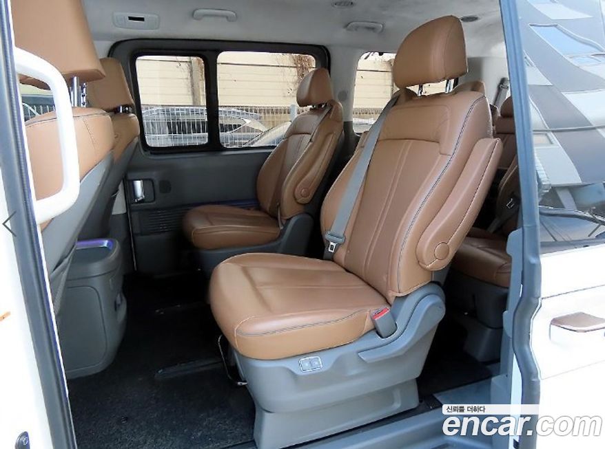 Hyundai Staria 2023