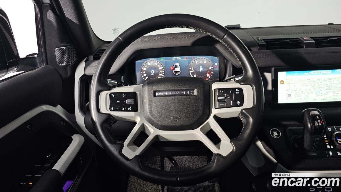 Land Rover Defender 2020