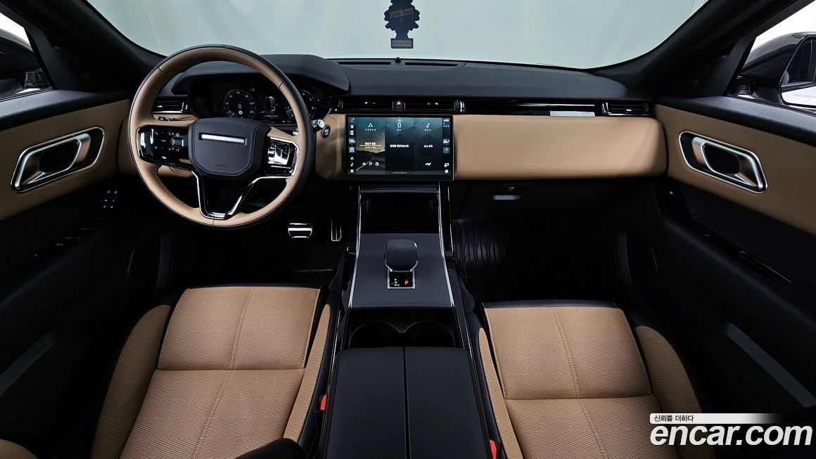 Land Rover Range Rover Velar 2025