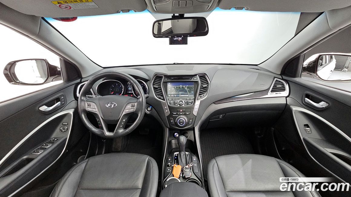 Hyundai Santafe 2015