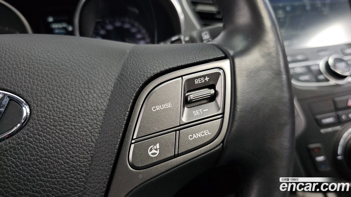 Hyundai Santafe 2015