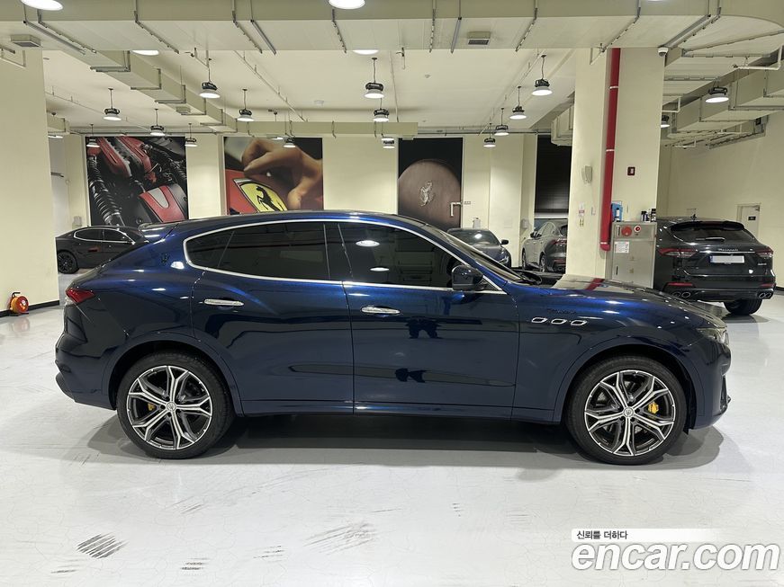 Maserati Levante 2023
