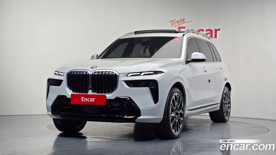 BMW X7 2025