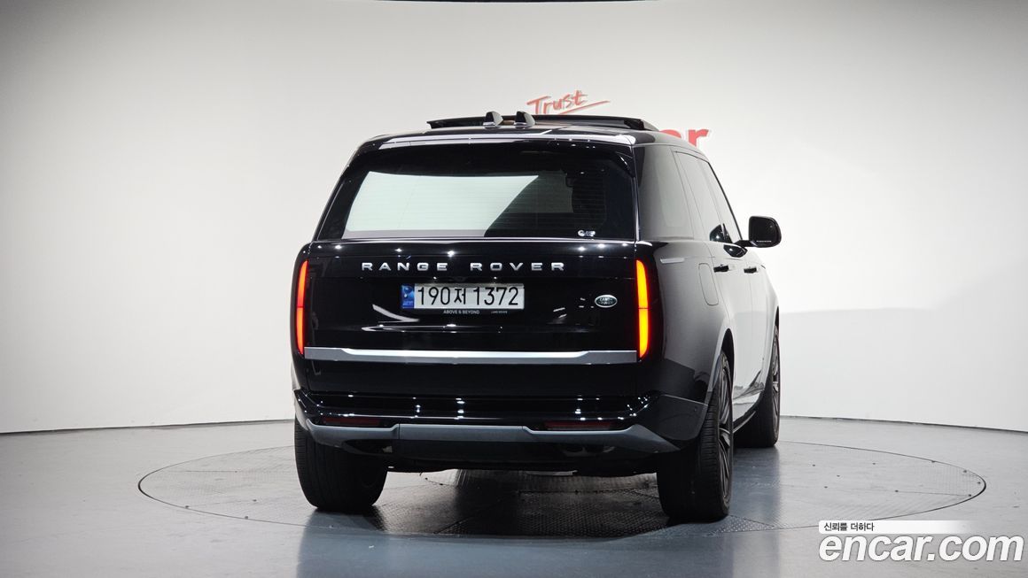 Land Rover Range Rover 2023