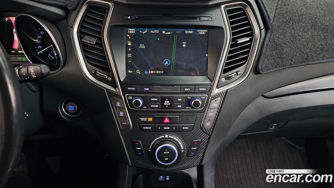 Hyundai Santafe 2016