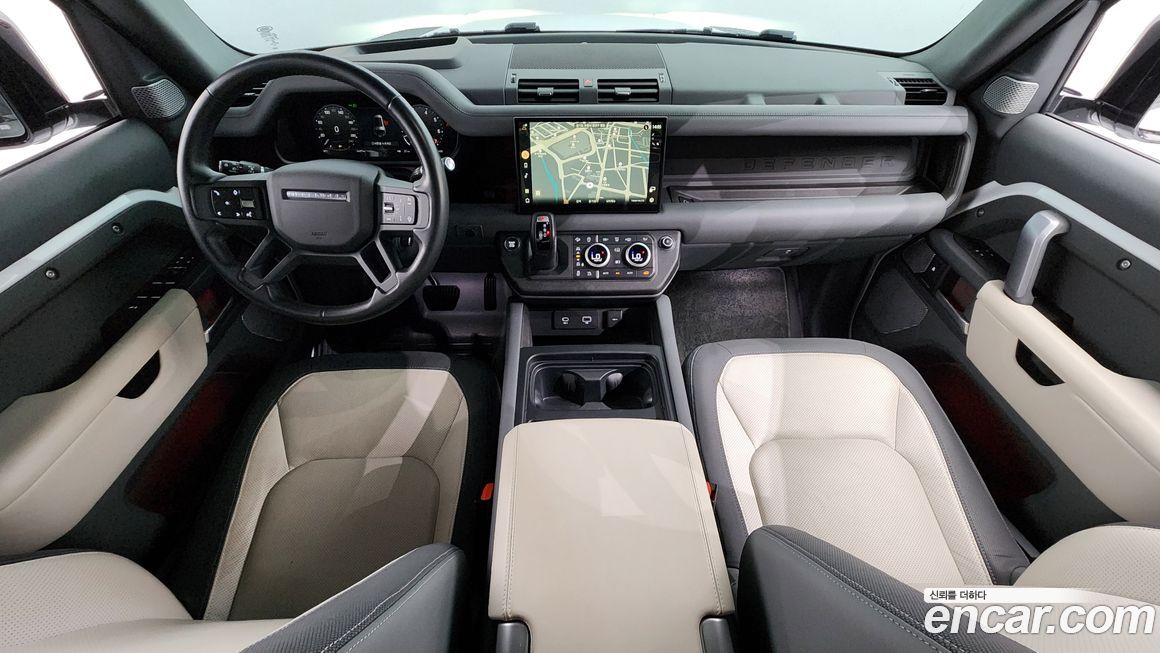 Land Rover Defender 2023