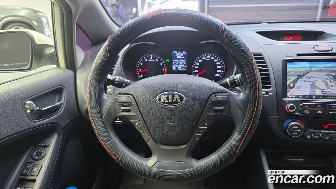 Kia K3 2013