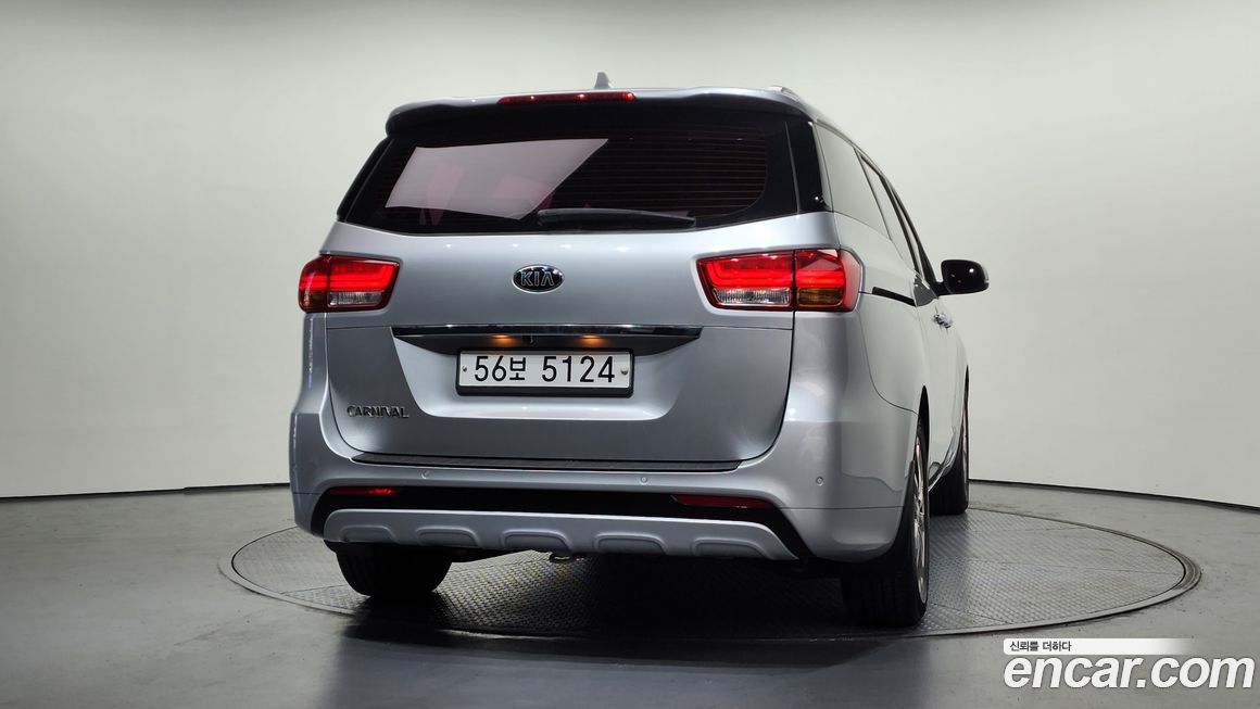 Kia Canival 2016