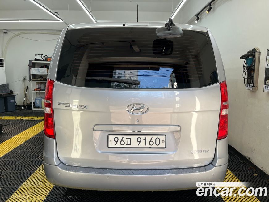 Hyundai Starex 2017