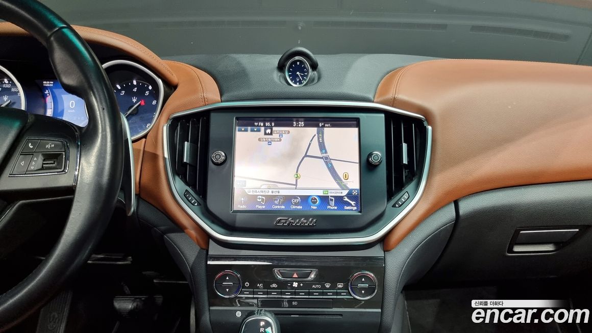 Maserati Ghibli 2015