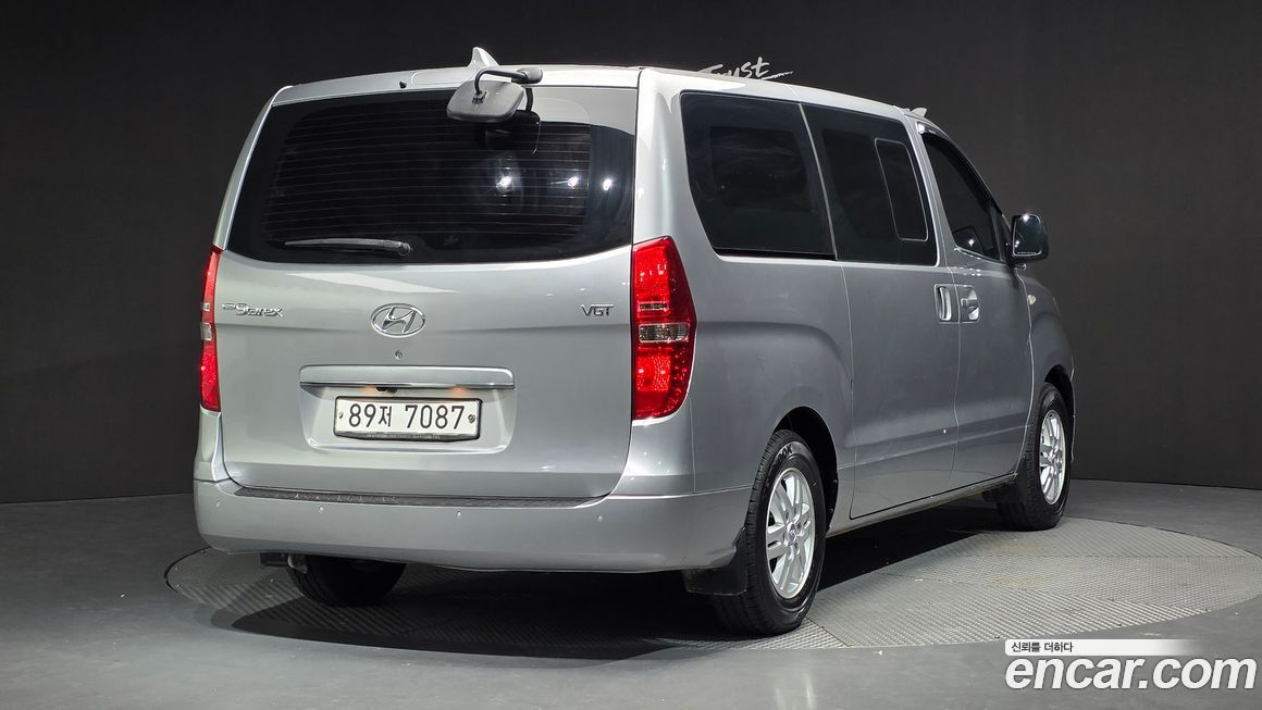 Hyundai Starex 2020