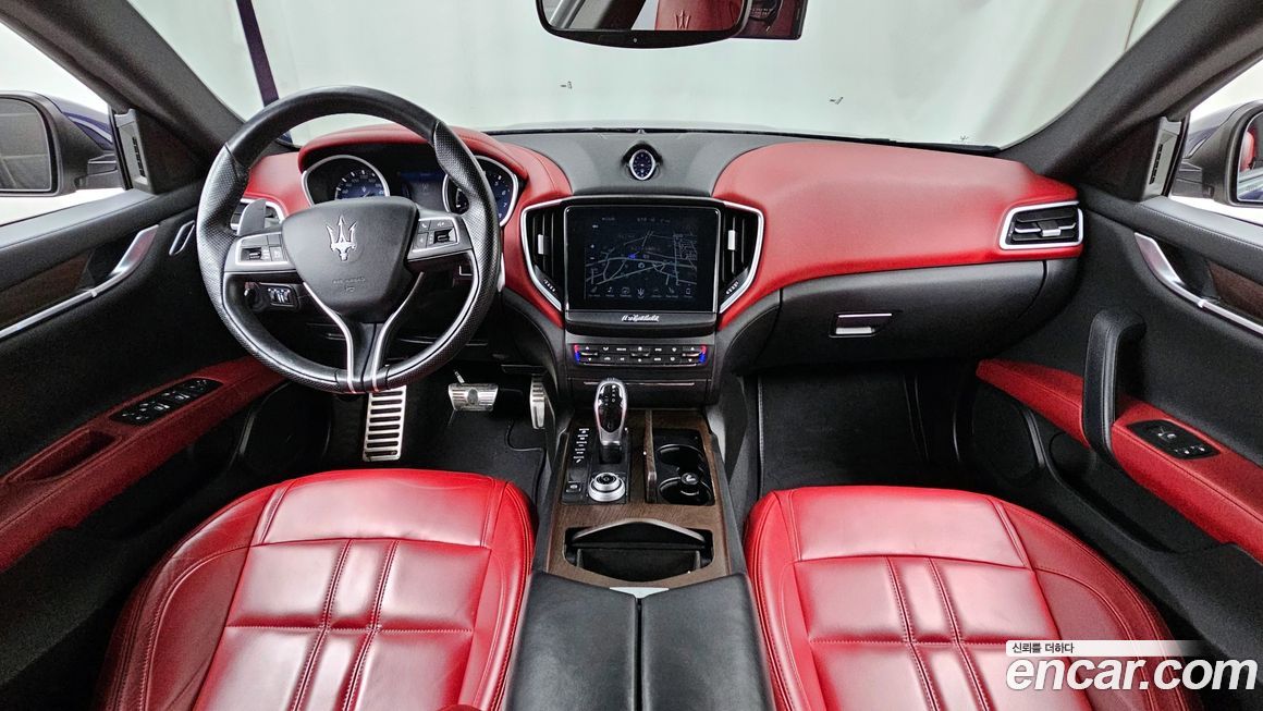 Maserati Ghibli 2017